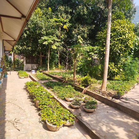 Sunset Bungalows & Gh Muang Ngoi Dış mekan fotoğraf