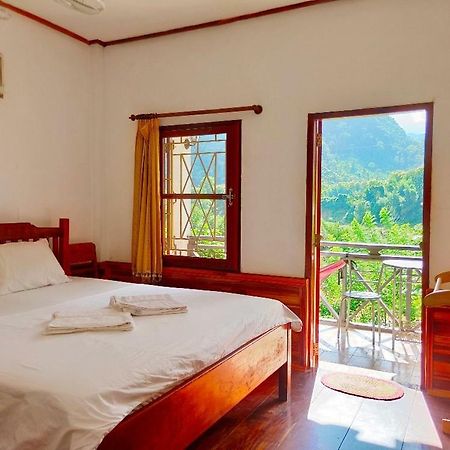 Sunset Bungalows & Gh Muang Ngoi Dış mekan fotoğraf